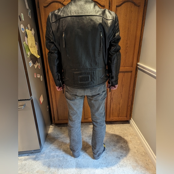COPY - Bikers Leather Jacket - Picture 5 of 7